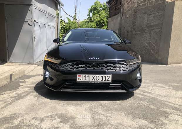 Kia K5 2021 — լուսանկար 1