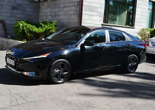 Hyundai Elantra 2021 — լուսանկար 4