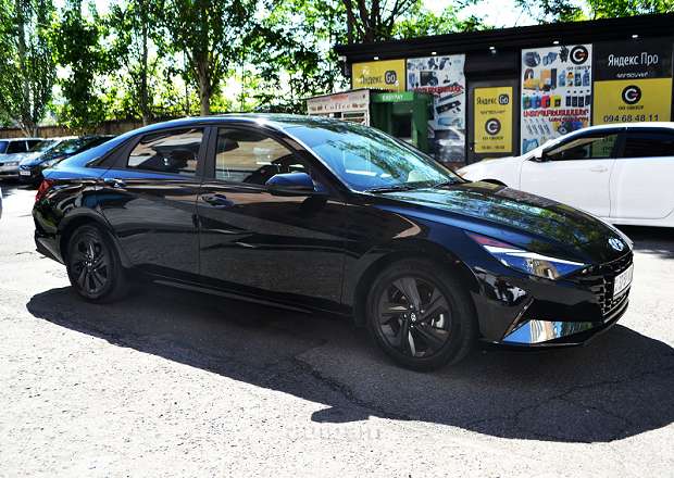 Hyundai Elantra 2021 — լուսանկար 3