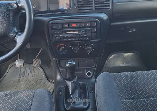 Opel Vectra 1997 — լուսանկար 5