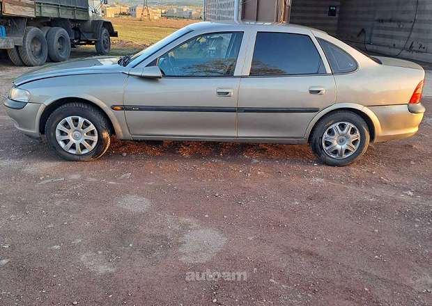 Opel Vectra 1997 — լուսանկար 6
