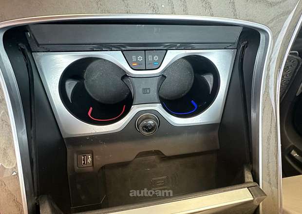 BMW X7 2021 — լուսանկար 10