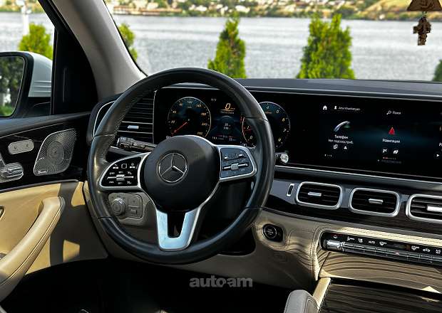 Mercedes-Benz GLE 350 2019 — photo 12