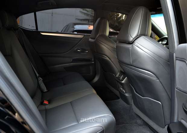 Lexus ES 350 2021 — լուսանկար 11