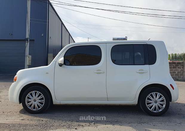 Nissan Cube 2012 — լուսանկար 8