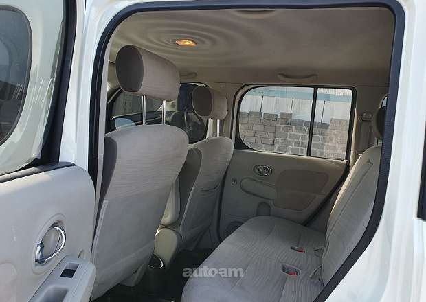 Nissan Cube 2012 — լուսանկար 13