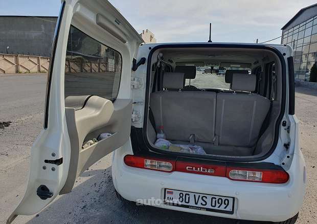 Nissan Cube 2012 — լուսանկար 14