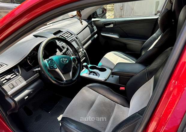 Toyota Camry 2013 — լուսանկար 8