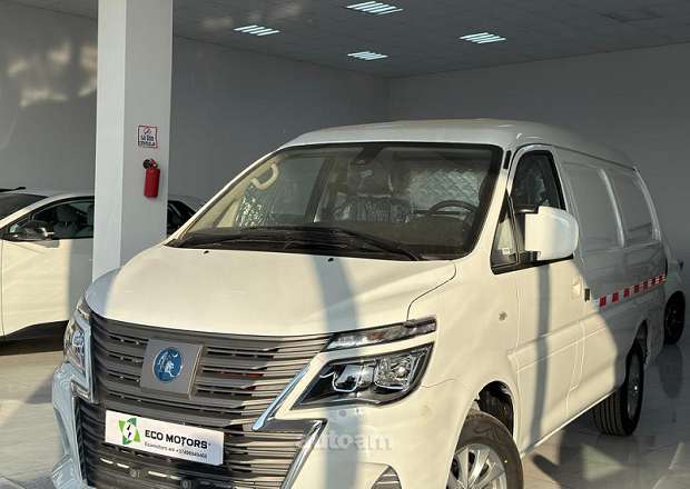 Dongfeng M 5 EV 2024 — фото 1