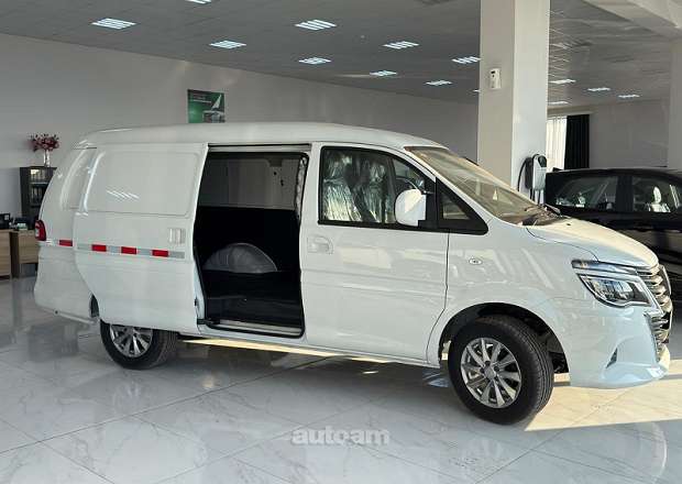 Dongfeng M 5 EV 2024 — фото 6