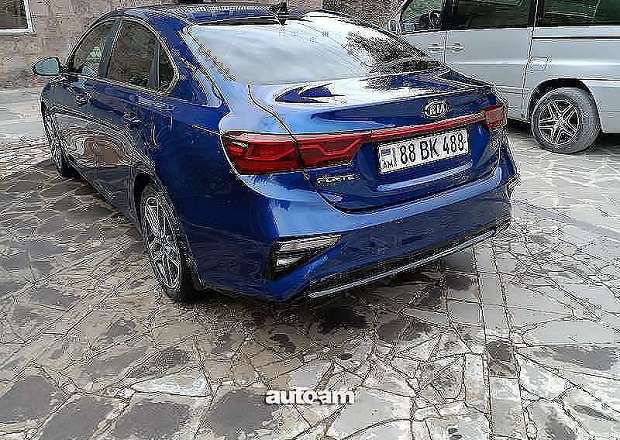 Kia Forte 2020 — լուսանկար 9