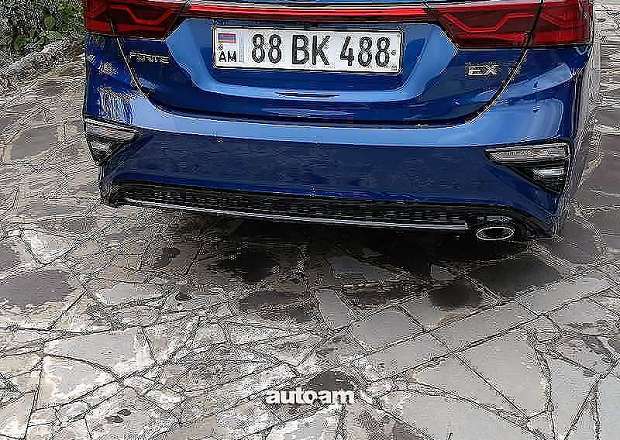 Kia Forte 2020 — լուսանկար 10