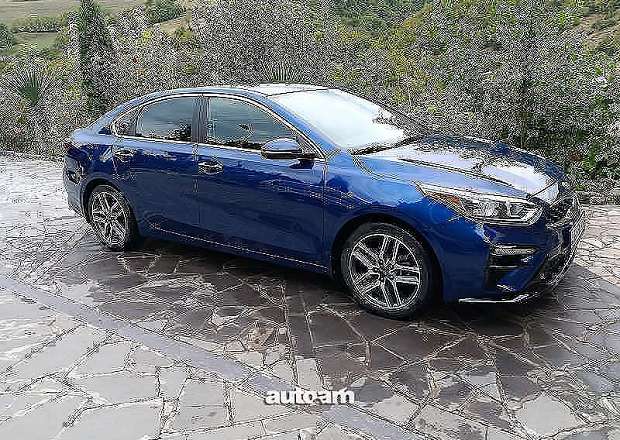 Kia Forte 2020 — լուսանկար 8