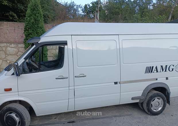 Mercedes-Benz Sprinter 2000 — լուսանկար 7