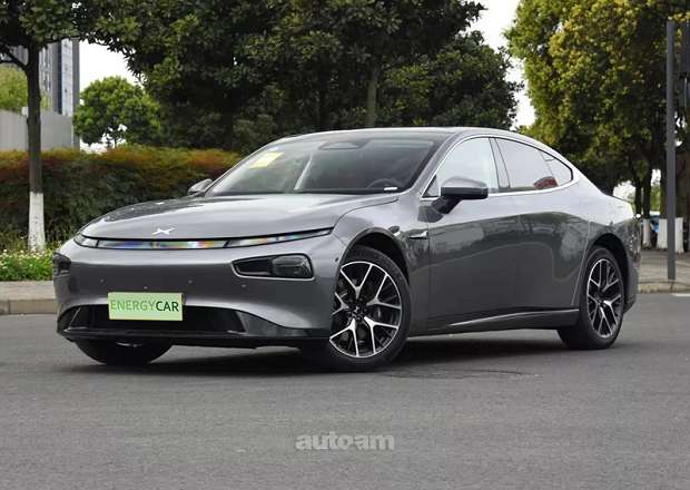 Xpeng P7