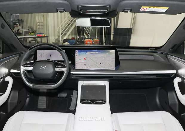 Xpeng P7