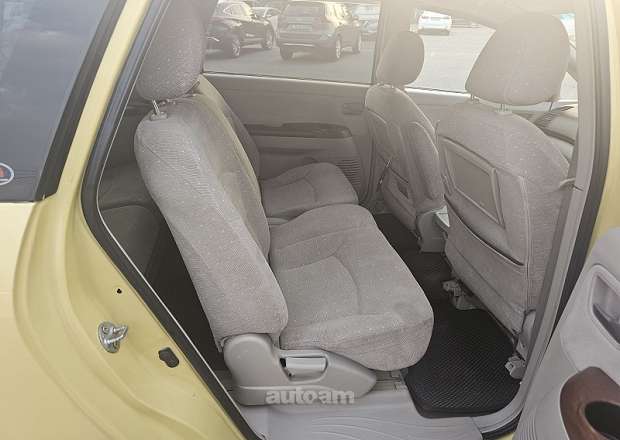 Mitsubishi Grandis 2004 — լուսանկար 7