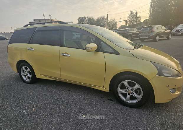 Mitsubishi Grandis 2004 — լուսանկար 3