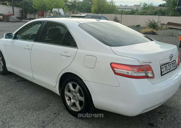 Toyota Camry 2009 — photo 6