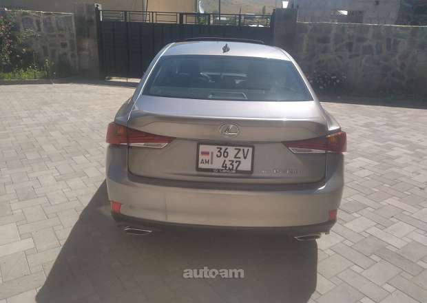 Lexus IS 300 2018 — լուսանկար 5