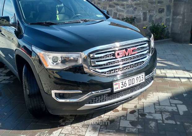 GMC Acadia 2019 — լուսանկար 5