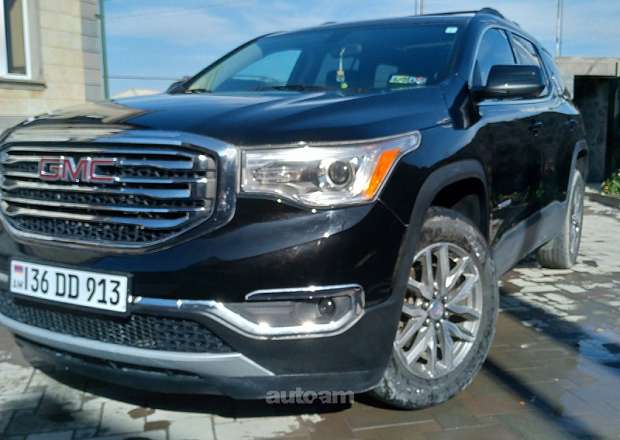 GMC Acadia 2019 — լուսանկար 11