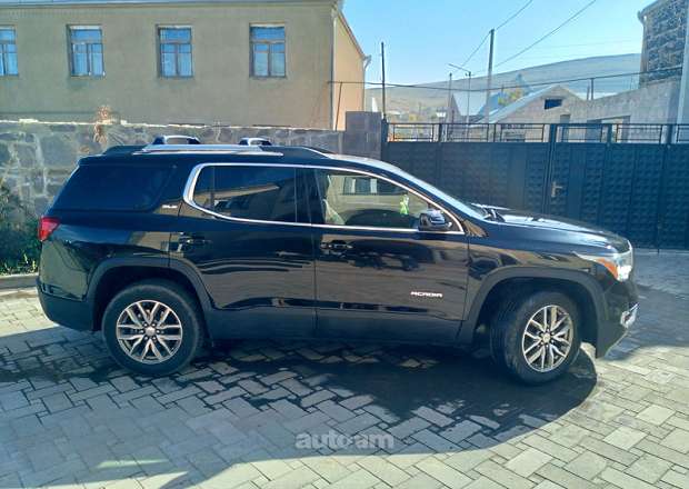 GMC Acadia 2019 — լուսանկար 13