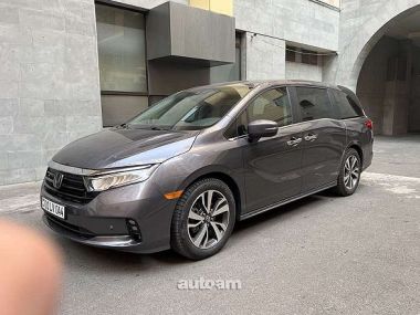 Honda Odyssey / 2021 — миниатюра 1