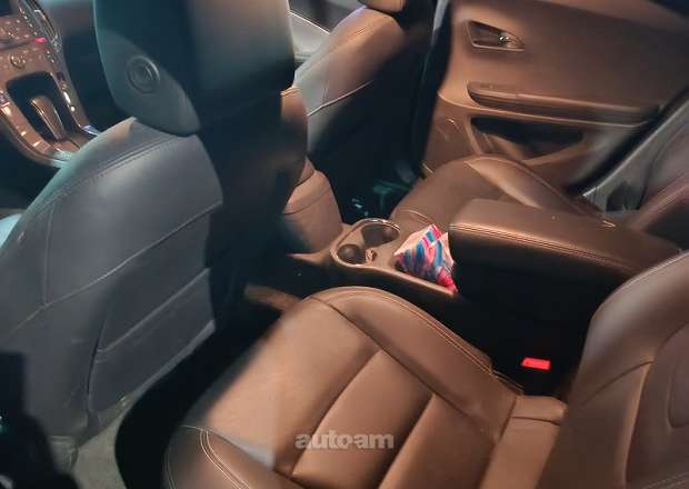 Chevrolet Volt 2014 — լուսանկար 8