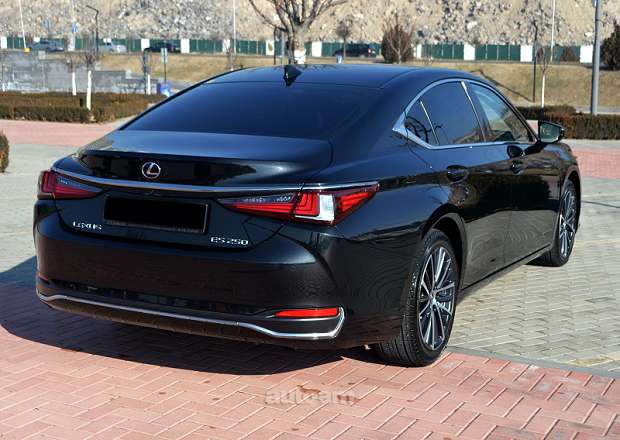 Lexus ES 250