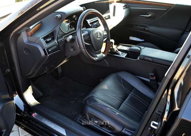Lexus ES 250