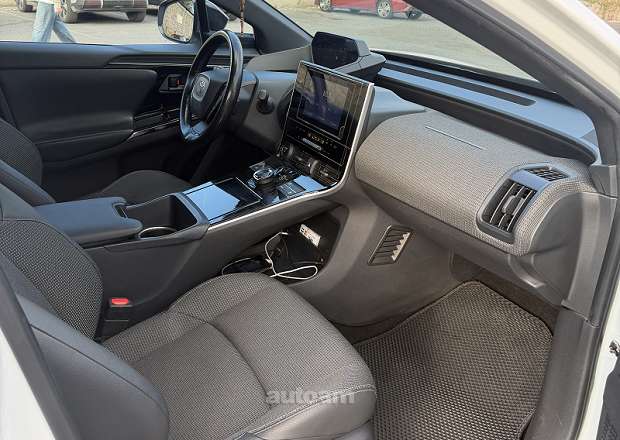 Toyota Bz4X