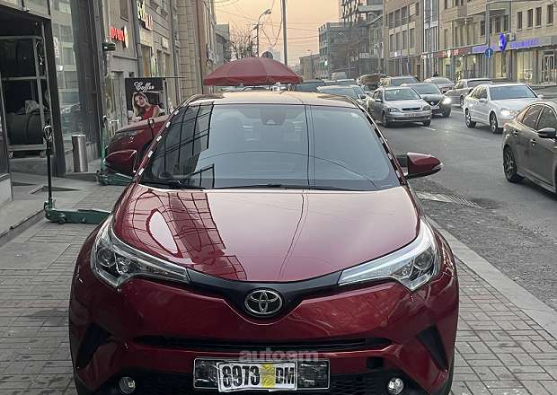 Toyota C-HR 2017 — լուսանկար 1