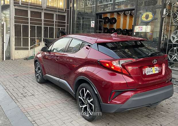 Toyota C-HR 2017 — լուսանկար 5