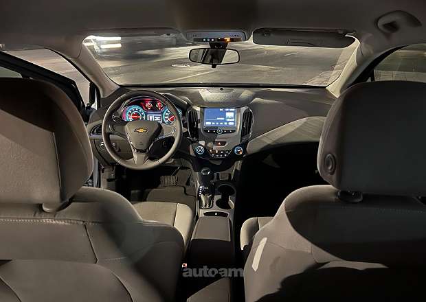 Chevrolet Cruze 2018 — լուսանկար 6