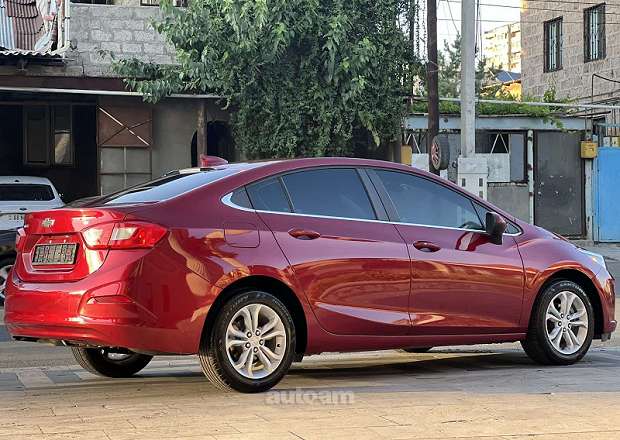 Chevrolet Cruze 2019 — լուսանկար 3