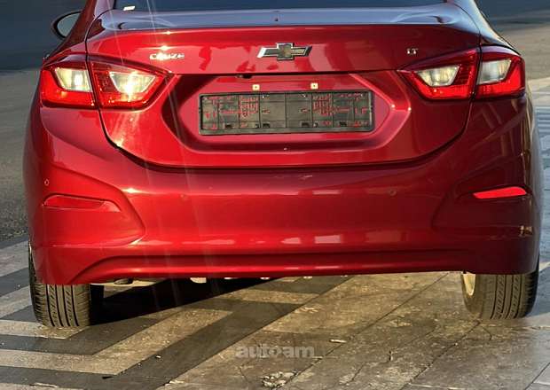 Chevrolet Cruze 2019 — լուսանկար 10