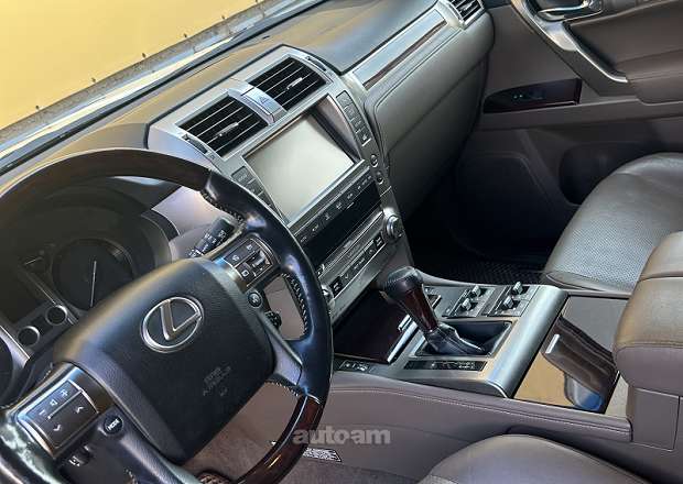 Lexus GX 460 Premium 2017 — լուսանկար 3