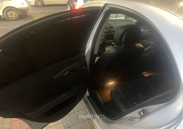Mercedes-Benz E 350 2009 — լուսանկար 5