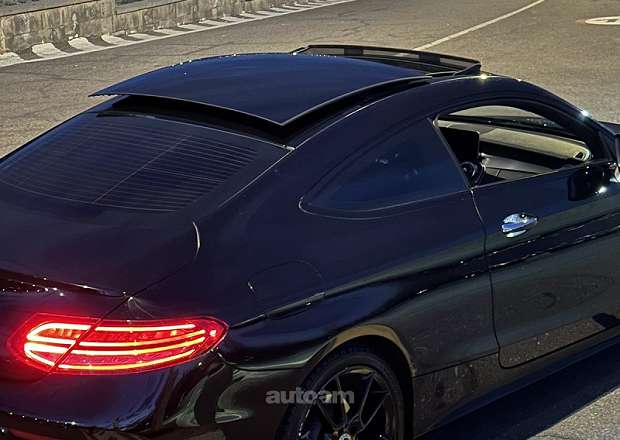 Mercedes-Benz C 300 2019 — photo 8