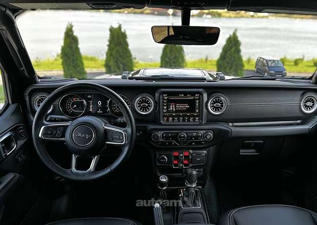 Jeep Wrangler 2022 — լուսանկար 6