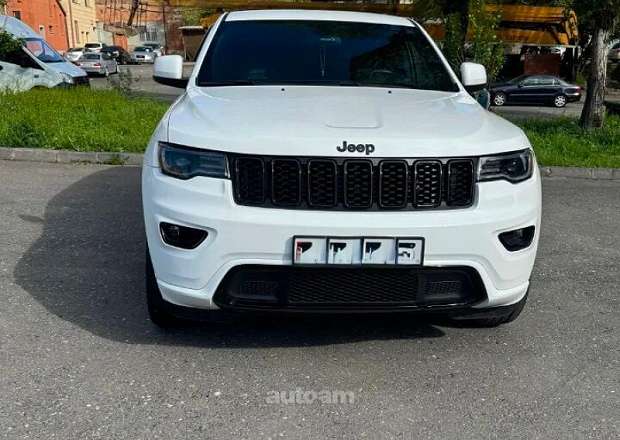 Jeep Grand Cherokee 2021 — photo 1
