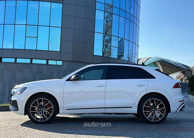 Audi SQ8