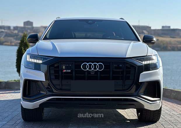 Audi SQ8