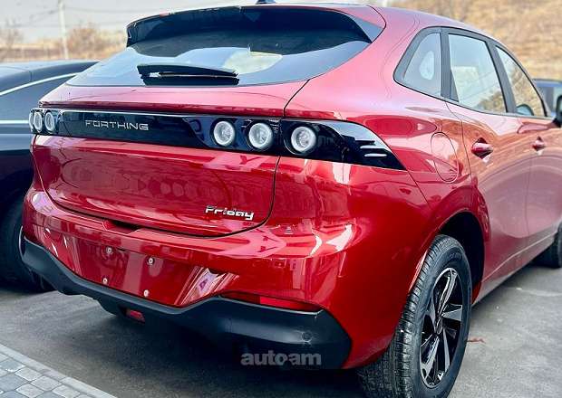 Dongfeng Forthing Friday ev SUV