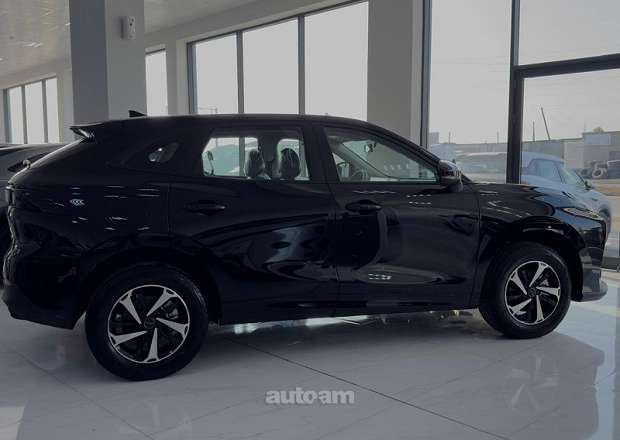 Dongfeng Forthing Friday ev SUV