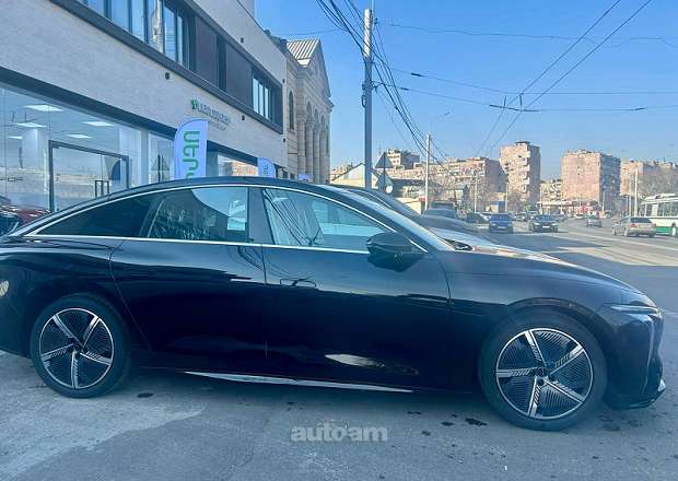 Dongfeng S7