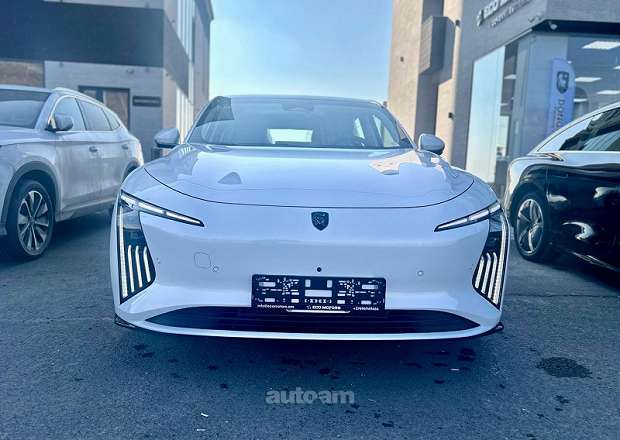 Dongfeng S7
