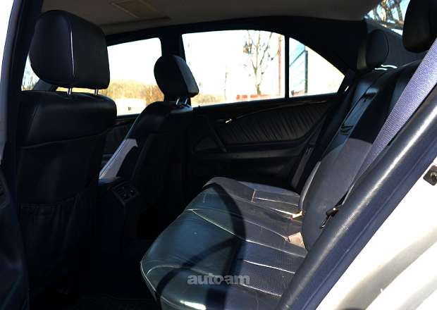 Mercedes-Benz E 320 1995 — photo 9