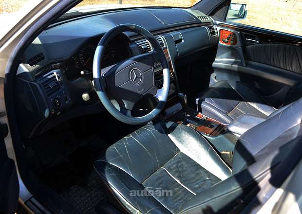 Mercedes-Benz E 320 1995 — photo 10